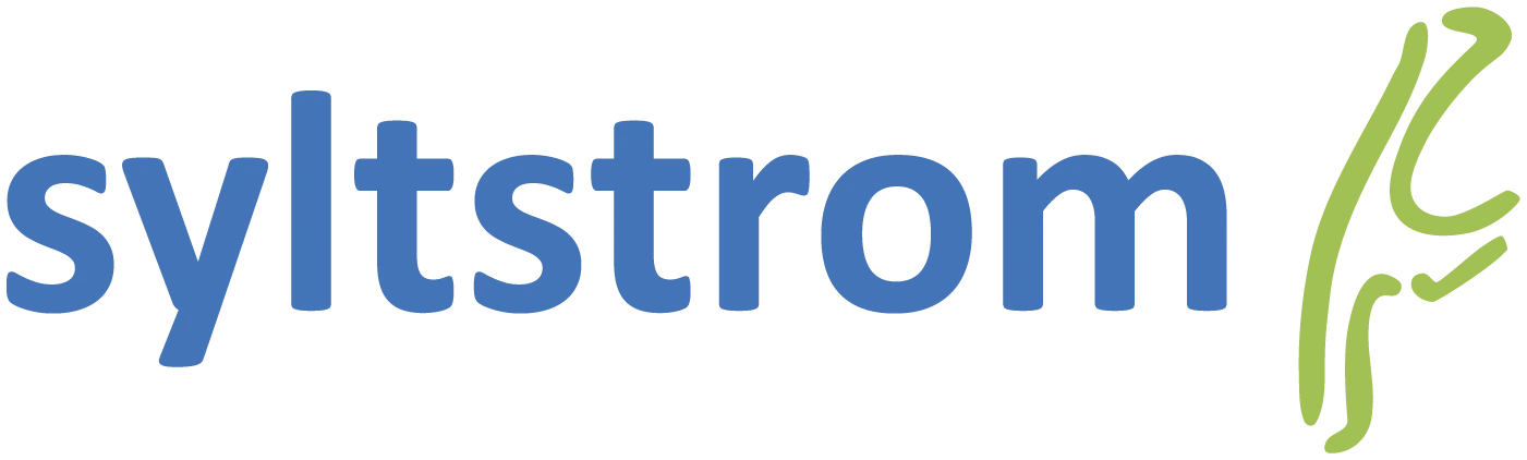 Logo syltstrom: blauer Schriftzug, grüner Sylt-Umriss